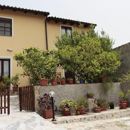 B&B S'Arrosa Antiga Santadi Екстер'єр фото